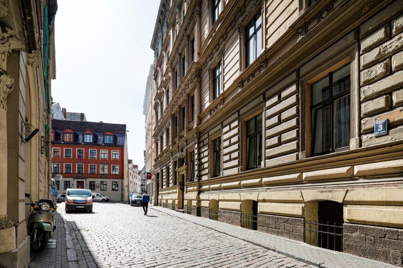 Old Riga 2 Bedroom Vecpilsetas Street Apartment 외부 사진